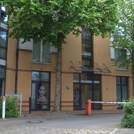 Bliss Place - Serviced Apartment - Arbeitsplatz, Zentral, Kueche, Waschmaschine, Smarttv Magdeburg Luaran gambar