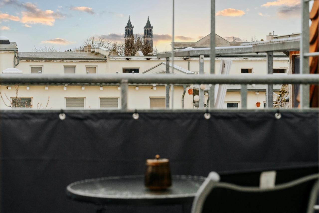Bliss Place - Serviced Apartment - Arbeitsplatz, Zentral, Kueche, Waschmaschine, Smarttv Magdeburg Luaran gambar