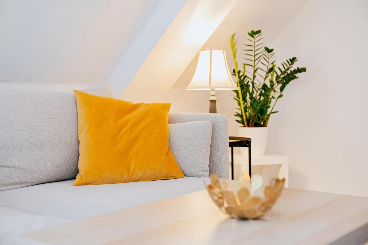 Bliss Place - Serviced Apartment - Arbeitsplatz, Zentral, Kueche, Waschmaschine, Smarttv Magdeburg Luaran gambar