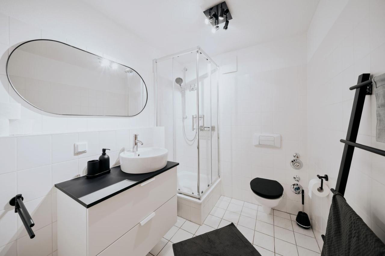Bliss Place - Serviced Apartment - Arbeitsplatz, Zentral, Kueche, Waschmaschine, Smarttv Magdeburg Luaran gambar